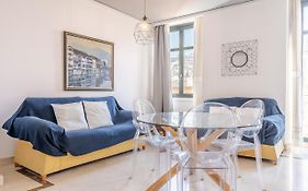 Gran Vía Apartment Granada by A3Rentals
